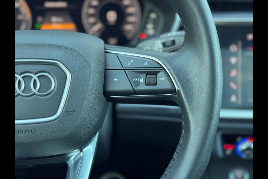 Audi Q3 Sportback 45 TFSI e S Edition Pano/360/Sfeer/Keyless Audi Q3 Sportback 45 TFSI e S Edition Pano/360/Sfeer/Keyless