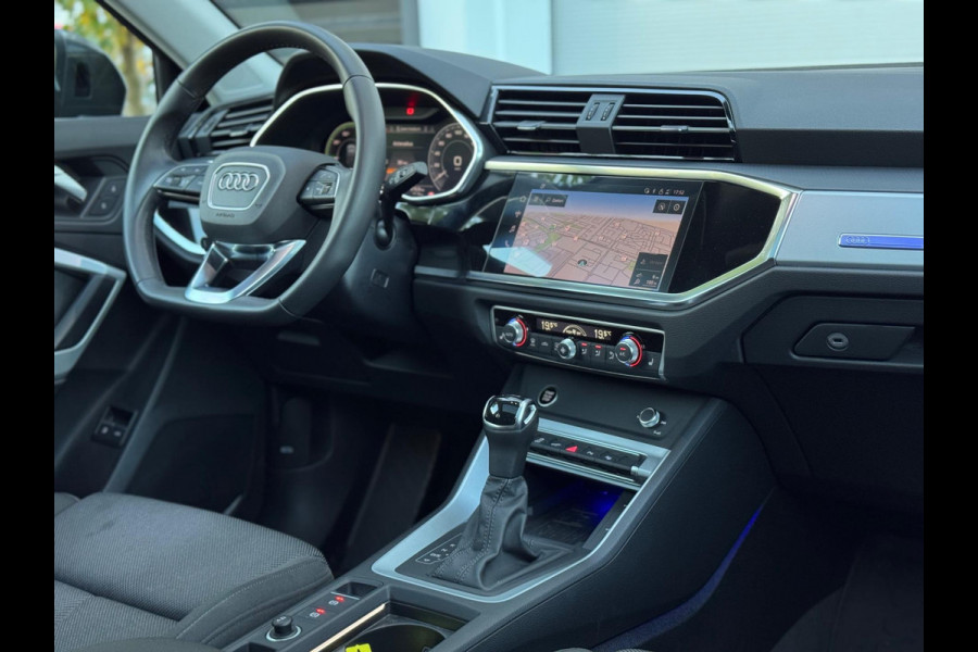 Audi Q3 Sportback 45 TFSI e S Edition Pano/360/Sfeer/Keyless Audi Q3 Sportback 45 TFSI e S Edition Pano/360/Sfeer/Keyless