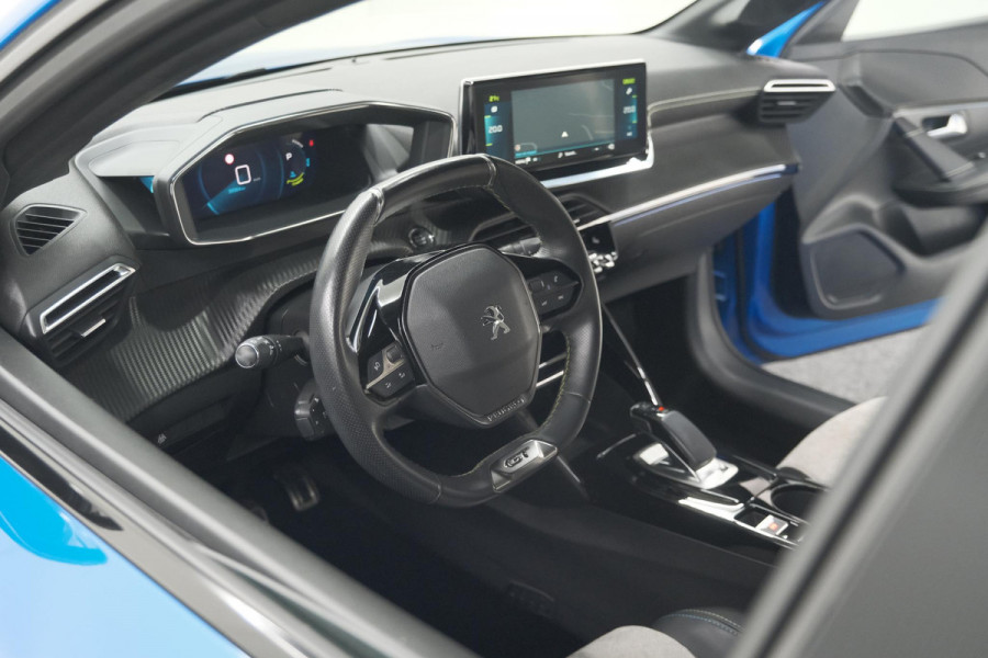 Peugeot e-208 EV GT Pack 50 kWh | Camera | Adapieve Cruise Control | Stoelverwarming | 3 FASE Peugeot e-208 EV GT Pack 50 kWh | Camera | Adapieve Cruise Control | Stoelverwarming | 3 FASE