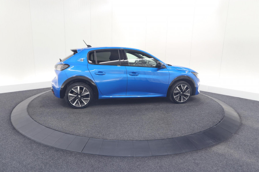 Peugeot e-208 EV GT Pack 50 kWh | Camera | Adapieve Cruise Control | Stoelverwarming | 3 FASE Peugeot e-208 EV GT Pack 50 kWh | Camera | Adapieve Cruise Control | Stoelverwarming | 3 FASE