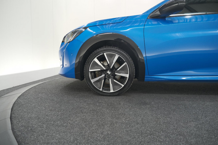 Peugeot e-208 EV GT Pack 50 kWh | Camera | Adapieve Cruise Control | Stoelverwarming | 3 FASE Peugeot e-208 EV GT Pack 50 kWh | Camera | Adapieve Cruise Control | Stoelverwarming | 3 FASE