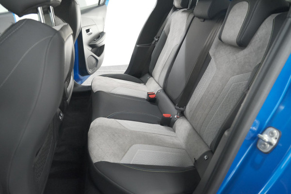 Peugeot e-208 EV GT Pack 50 kWh | Camera | Adapieve Cruise Control | Stoelverwarming | 3 FASE Peugeot e-208 EV GT Pack 50 kWh | Camera | Adapieve Cruise Control | Stoelverwarming | 3 FASE