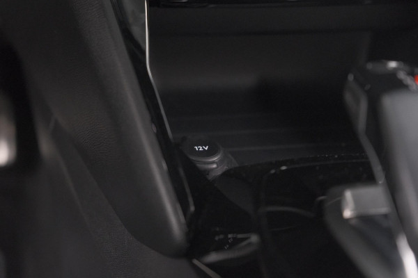 Peugeot e-208 EV GT Pack 50 kWh | Camera | Adapieve Cruise Control | Stoelverwarming | 3 FASE Peugeot e-208 EV GT Pack 50 kWh | Camera | Adapieve Cruise Control | Stoelverwarming | 3 FASE