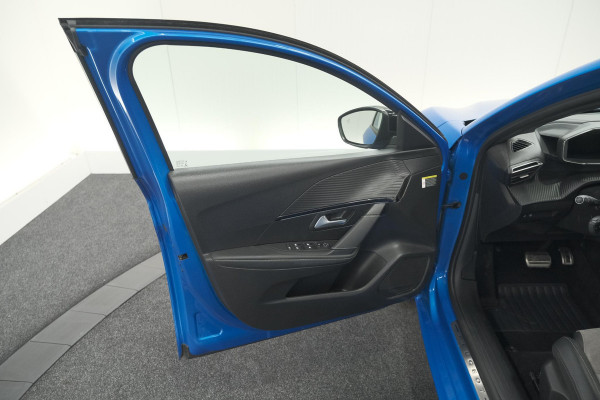 Peugeot e-208 EV GT Pack 50 kWh | Camera | Adapieve Cruise Control | Stoelverwarming | 3 FASE Peugeot e-208 EV GT Pack 50 kWh | Camera | Adapieve Cruise Control | Stoelverwarming | 3 FASE