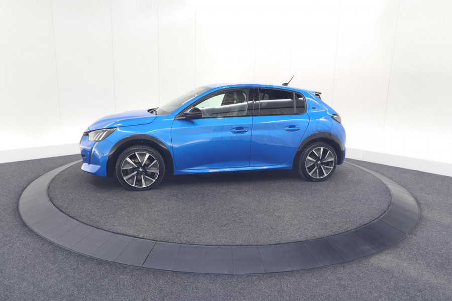 Peugeot e-208 EV GT Pack 50 kWh | Camera | Adapieve Cruise Control | Stoelverwarming | 3 FASE Peugeot e-208 EV GT Pack 50 kWh | Camera | Adapieve Cruise Control | Stoelverwarming | 3 FASE