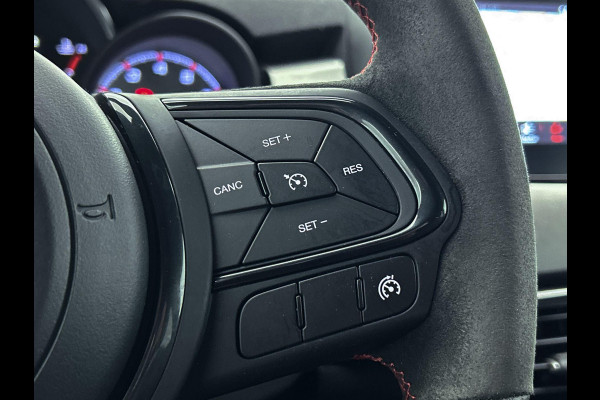 Fiat 500X 1.3 FireFly Turbo 150 Sport FULL-LED | CAMERA | CARPLAY | NAVI Fiat 500X 1.3 FireFly Turbo 150 Sport FULL-LED | CAMERA | CARPLAY | NAVI