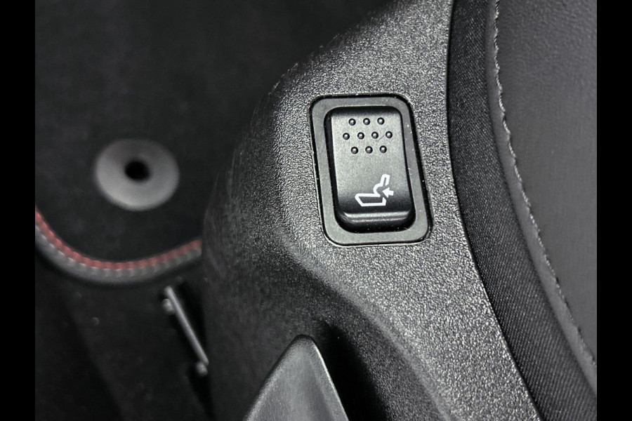 Fiat 500X 1.3 FireFly Turbo 150 Sport FULL-LED | CAMERA | CARPLAY | NAVI Fiat 500X 1.3 FireFly Turbo 150 Sport FULL-LED | CAMERA | CARPLAY | NAVI