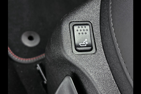 Fiat 500X 1.3 FireFly Turbo 150 Sport FULL-LED | CAMERA | CARPLAY | NAVI Fiat 500X 1.3 FireFly Turbo 150 Sport FULL-LED | CAMERA | CARPLAY | NAVI