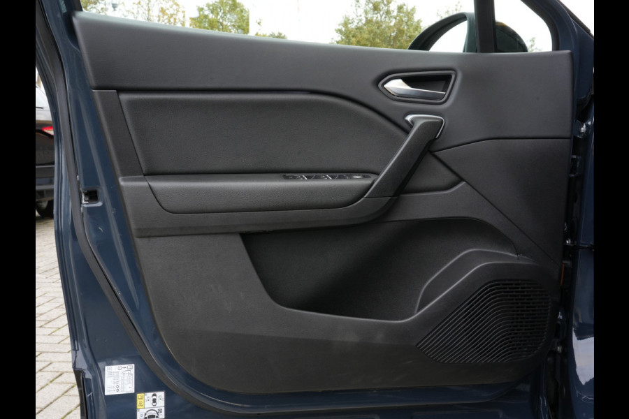 Renault Captur 1.3 TCe 130 Automaat Intens | Climate Control | LED | Android/Apple Carplay Renault Captur 1.3 TCe 130 Automaat Intens | Climate Control | LED | Android/Apple Carplay