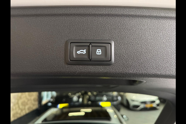 Audi A4 Avant 2.0 TFSI ultra Design Pro Line Plus 3x S-Line | Pano | ACC | massage | Keyless | Virtual | Camera | Trekhaak Audi A4 Avant 2.0 TFSI ultra Design Pro Line Plus 3x S-Line | Pano | ACC | massage | Keyless | Virtual | Camera | Trekhaak