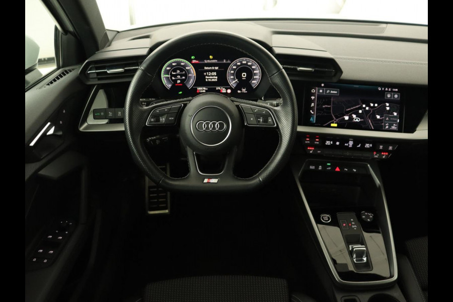 Audi A3 40 TFSI e Advanced edition | S-line | Full LED | Half Leder | Carplay | Adaptive Cruise | Stoelverwarming | LMV 18 inch | PHEV