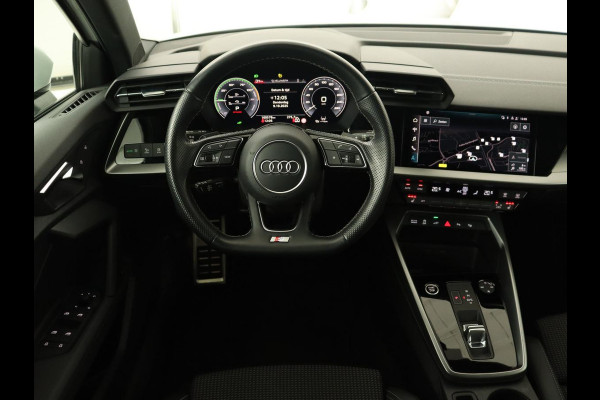 Audi A3 40 TFSI e Advanced edition | S-line | Full LED | Half Leder | Carplay | Adaptive Cruise | Stoelverwarming | LMV 18 inch | PHEV