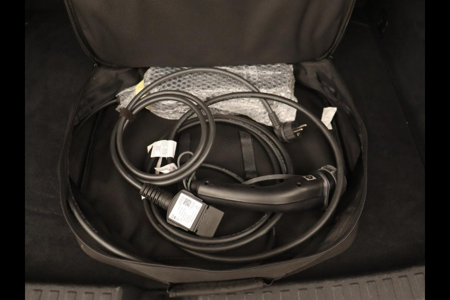 Audi A3 40 TFSI e Advanced edition | S-line | Full LED | Half Leder | Carplay | Adaptive Cruise | Stoelverwarming | LMV 18 inch | PHEV