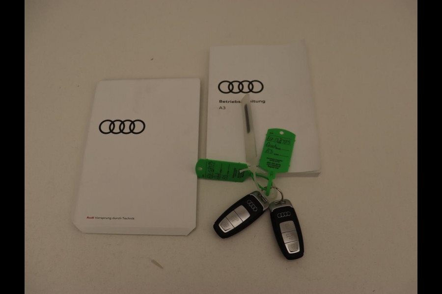 Audi A3 40 TFSI e Advanced edition | S-line | Full LED | Half Leder | Carplay | Adaptive Cruise | Stoelverwarming | LMV 18 inch | PHEV