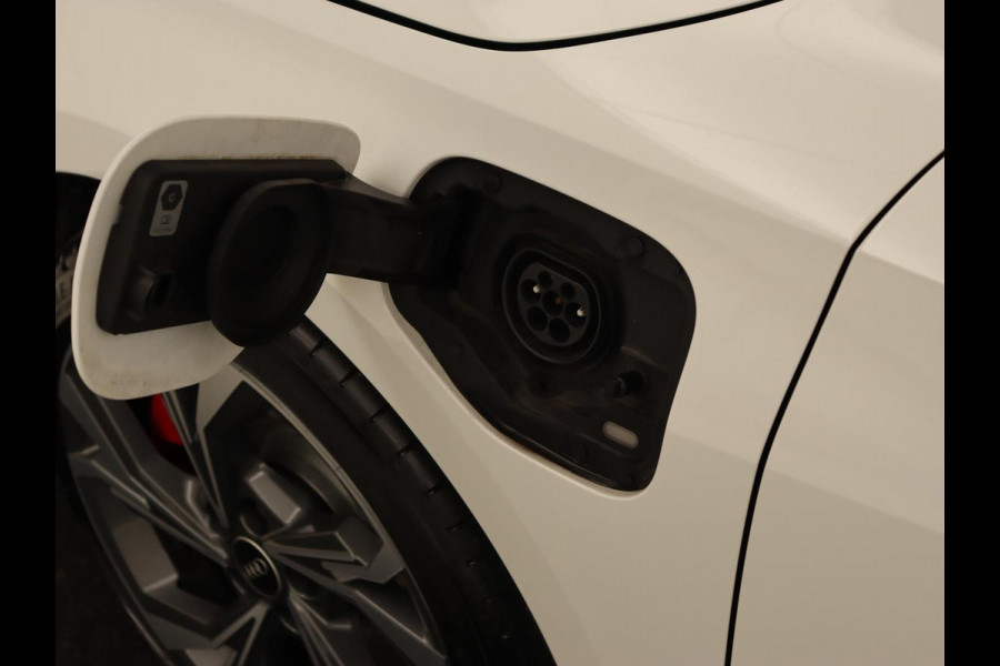 Audi A3 40 TFSI e Advanced edition | S-line | Full LED | Half Leder | Carplay | Adaptive Cruise | Stoelverwarming | LMV 18 inch | PHEV