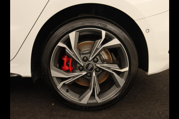 Audi A3 40 TFSI e Advanced edition | S-line | Full LED | Half Leder | Carplay | Adaptive Cruise | Stoelverwarming | LMV 18 inch | PHEV