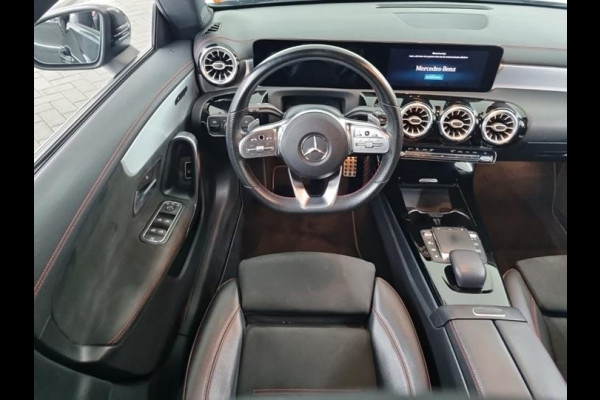 Mercedes-Benz CLA-Klasse Shooting Brake 200 AMG | Navi | Camera | M-Bux Mercedes-Benz CLA-Klasse Shooting Brake 200 AMG | Navi | Camera | M-Bux