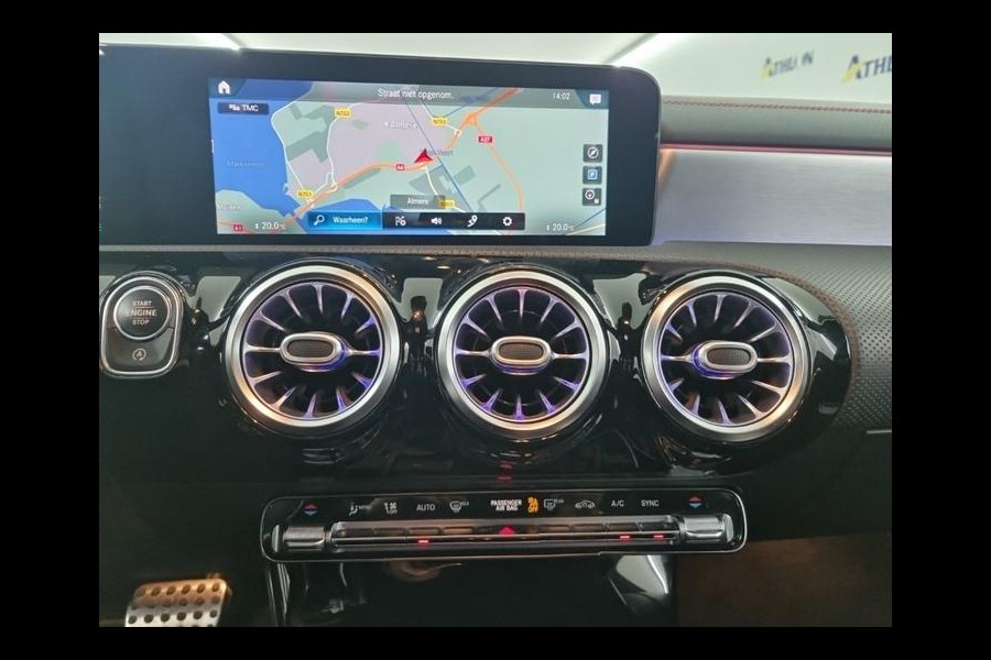 Mercedes-Benz CLA-Klasse Shooting Brake 200 AMG | Navi | Camera | M-Bux Mercedes-Benz CLA-Klasse Shooting Brake 200 AMG | Navi | Camera | M-Bux