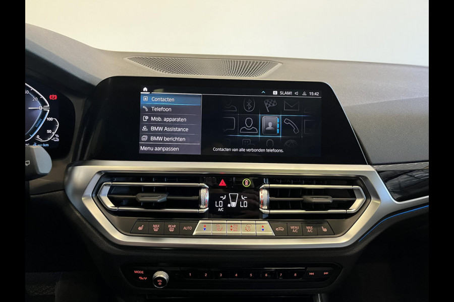 BMW 3 Serie Touring 320e Sportline Aut-8 Panoramadak Head Up Display Laser Licht Adaptive Cruise Trekhaak Leder Navi Parkeer Sensoren