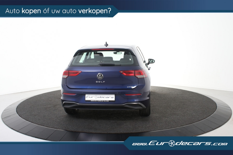 Volkswagen Golf 1.0 eTSI Life *1ste Eigenaar*Navigatie*Ambiente* Volkswagen Golf 1.0 eTSI Life *1ste Eigenaar*Navigatie*Ambiente*