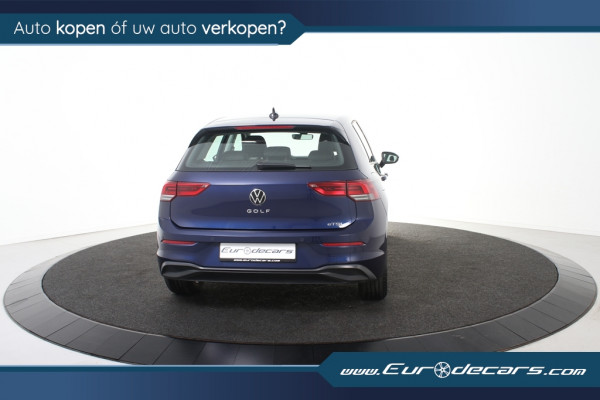 Volkswagen Golf 1.0 eTSI Life *1ste Eigenaar*Navigatie*Ambiente* Volkswagen Golf 1.0 eTSI Life *1ste Eigenaar*Navigatie*Ambiente*