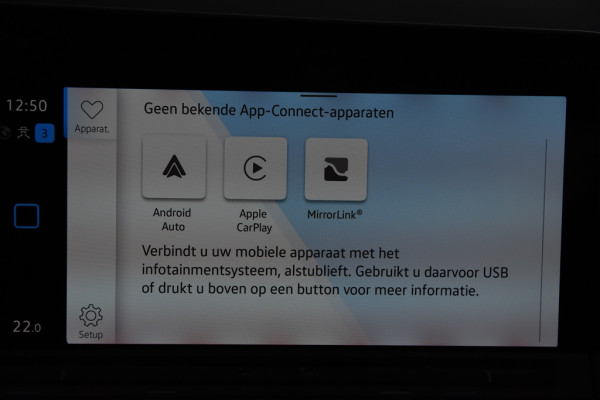 Volkswagen Golf 1.0 eTSI Life *1ste Eigenaar*Navigatie*Ambiente* Volkswagen Golf 1.0 eTSI Life *1ste Eigenaar*Navigatie*Ambiente*