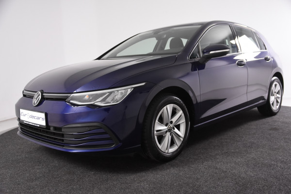 Volkswagen Golf 1.0 eTSI Life *1ste Eigenaar*Navigatie*Ambiente* Volkswagen Golf 1.0 eTSI Life *1ste Eigenaar*Navigatie*Ambiente*