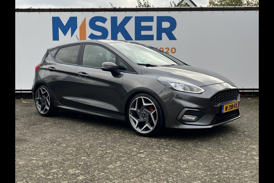 Ford Fiesta 1.5 EcoB. ST *dealeronderhouden* Ford Fiesta 1.5 EcoB. ST *dealeronderhouden*