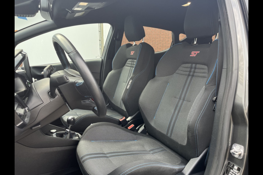 Ford Fiesta 1.5 EcoB. ST *dealeronderhouden* Ford Fiesta 1.5 EcoB. ST *dealeronderhouden*