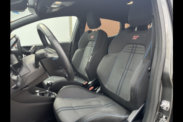 Ford Fiesta 1.5 EcoB. ST *dealeronderhouden* Ford Fiesta 1.5 EcoB. ST *dealeronderhouden*