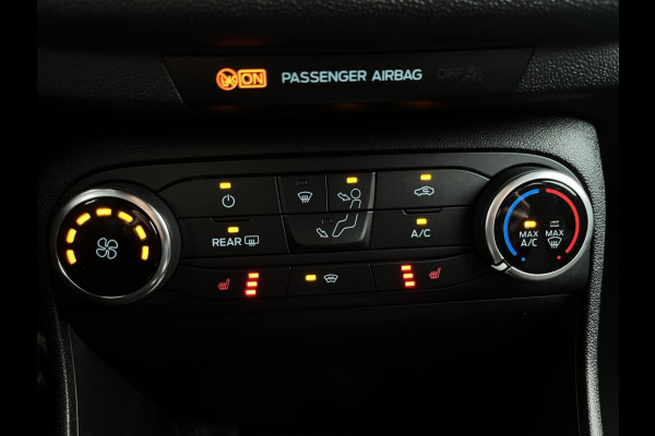 Ford Fiesta 1.5 EcoB. ST *dealeronderhouden* Ford Fiesta 1.5 EcoB. ST *dealeronderhouden*