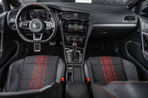 Volkswagen Golf 7.5 2.0 TSI GTI TCR - Panorama | Akrapovic l Dynaudio | ACC | Camera Volkswagen Golf 7.5 2.0 TSI GTI TCR - Panorama | Akrapovic l Dynaudio | ACC | Camera