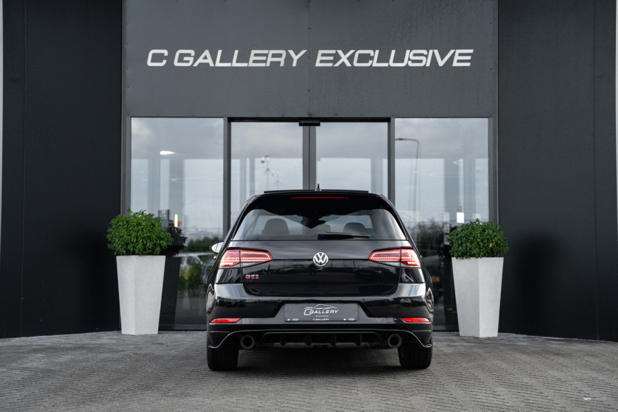 Volkswagen Golf 7.5 2.0 TSI GTI TCR - Panorama | Akrapovic l Dynaudio | ACC | Camera Volkswagen Golf 7.5 2.0 TSI GTI TCR - Panorama | Akrapovic l Dynaudio | ACC | Camera