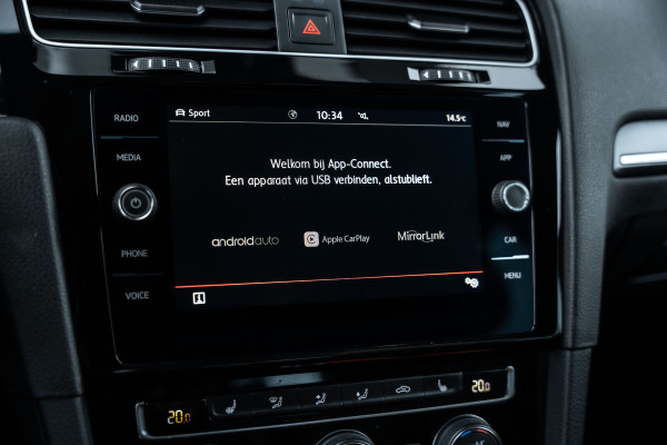 Volkswagen Golf 7.5 2.0 TSI GTI TCR - Panorama | Akrapovic l Dynaudio | ACC | Camera Volkswagen Golf 7.5 2.0 TSI GTI TCR - Panorama | Akrapovic l Dynaudio | ACC | Camera