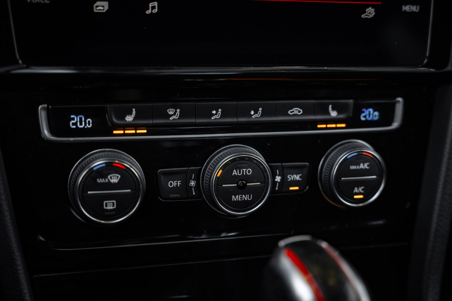 Volkswagen Golf 7.5 2.0 TSI GTI TCR - Panorama | Akrapovic l Dynaudio | ACC | Camera Volkswagen Golf 7.5 2.0 TSI GTI TCR - Panorama | Akrapovic l Dynaudio | ACC | Camera