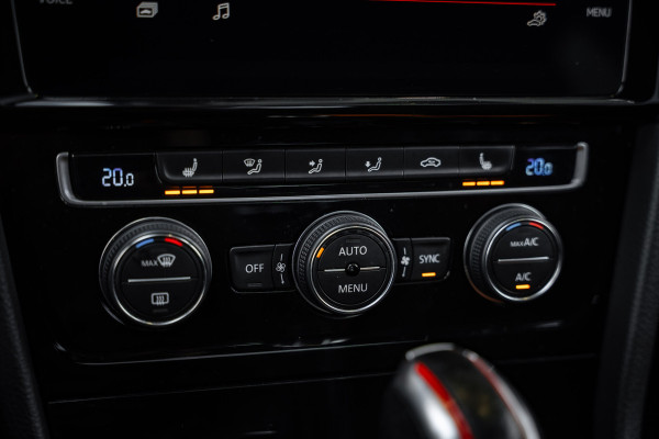 Volkswagen Golf 7.5 2.0 TSI GTI TCR - Panorama | Akrapovic l Dynaudio | ACC | Camera Volkswagen Golf 7.5 2.0 TSI GTI TCR - Panorama | Akrapovic l Dynaudio | ACC | Camera