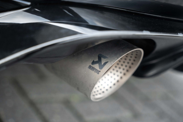 Volkswagen Golf 7.5 2.0 TSI GTI TCR - Panorama | Akrapovic l Dynaudio | ACC | Camera Volkswagen Golf 7.5 2.0 TSI GTI TCR - Panorama | Akrapovic l Dynaudio | ACC | Camera