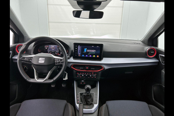 Seat Arona 1.0 115pk TSI FR CARPLAY | VIRTUAL | NAVI Seat Arona 1.0 115pk TSI FR CARPLAY | VIRTUAL | NAVI