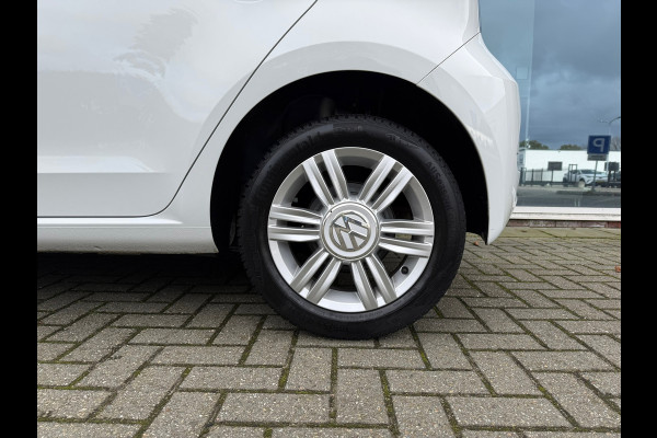 Volkswagen up! 1.0 BMT high up! - Parkeerhulp - Winterpakket - Camera - Org.NL Volkswagen up! 1.0 BMT high up! - Parkeerhulp - Winterpakket - Camera - Org.NL