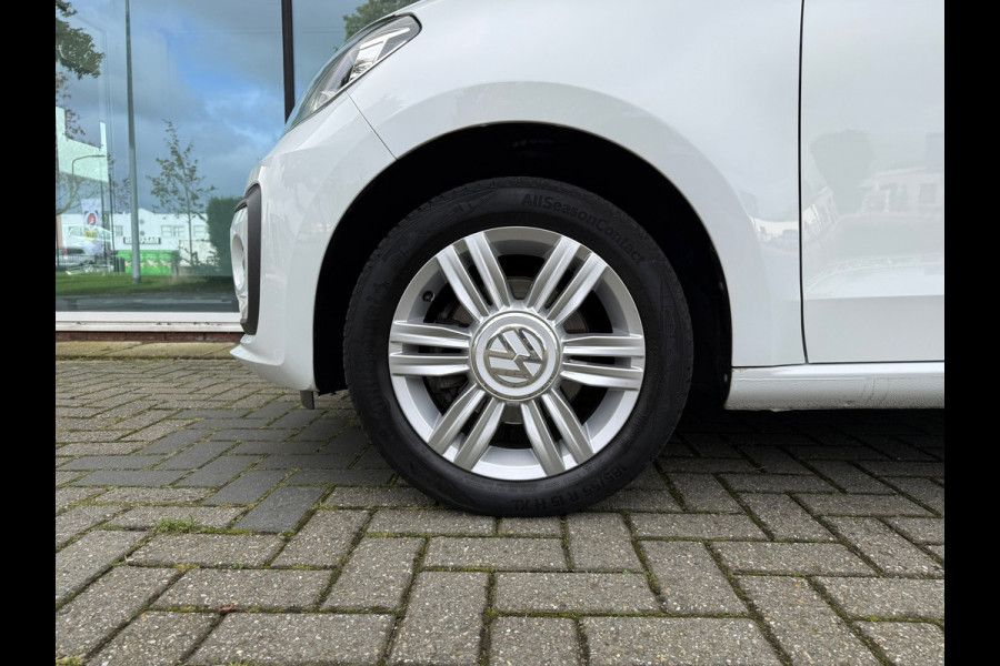 Volkswagen up! 1.0 BMT high up! - Parkeerhulp - Winterpakket - Camera - Org.NL Volkswagen up! 1.0 BMT high up! - Parkeerhulp - Winterpakket - Camera - Org.NL