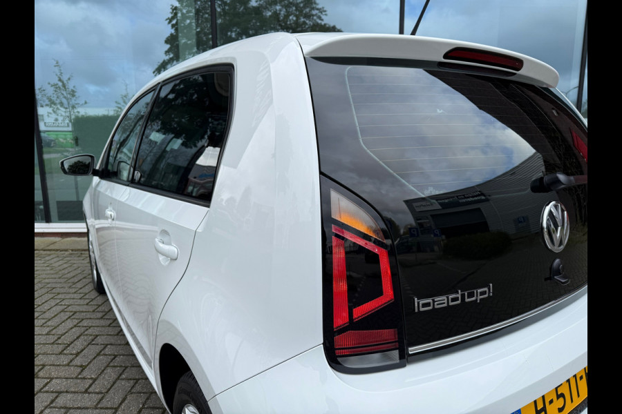 Volkswagen up! 1.0 BMT high up! - Parkeerhulp - Winterpakket - Camera - Org.NL Volkswagen up! 1.0 BMT high up! - Parkeerhulp - Winterpakket - Camera - Org.NL