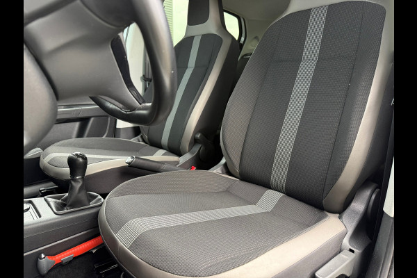 Volkswagen up! 1.0 BMT high up! - Parkeerhulp - Winterpakket - Camera - Org.NL Volkswagen up! 1.0 BMT high up! - Parkeerhulp - Winterpakket - Camera - Org.NL