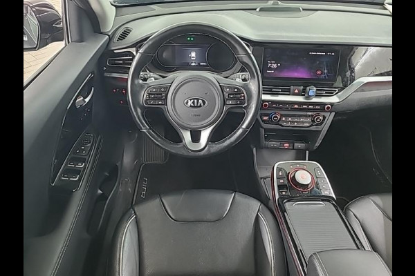 Kia e-Niro ExecutiveLine 64 kWh | Navi | Camera | Leder | Panorama Kia e-Niro ExecutiveLine 64 kWh | Navi | Camera | Leder | Panorama