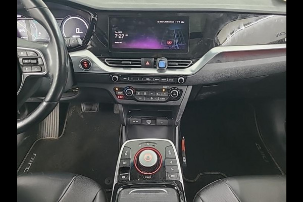 Kia e-Niro ExecutiveLine 64 kWh | Navi | Camera | Leder | Panorama Kia e-Niro ExecutiveLine 64 kWh | Navi | Camera | Leder | Panorama
