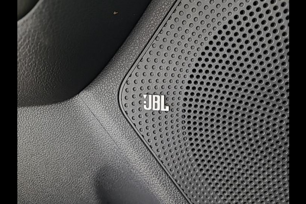 Kia e-Niro ExecutiveLine 64 kWh | Navi | Camera | Leder | Panorama Kia e-Niro ExecutiveLine 64 kWh | Navi | Camera | Leder | Panorama