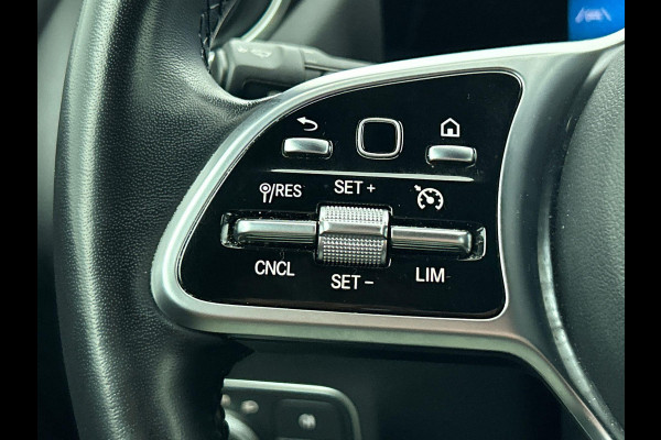 Mercedes-Benz GLA 200 Black Line 163PK CAMERA | NAVI | STOF-LEDER Mercedes-Benz GLA 200 Black Line 163PK CAMERA | NAVI | STOF-LEDER