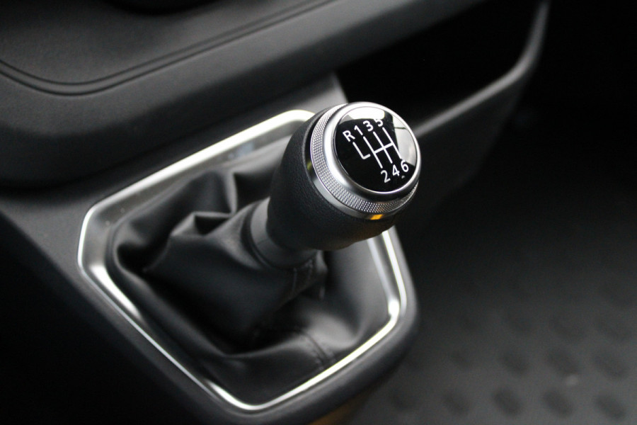 Renault Trafic 2.0 Blue dCi 130pk T29 L2H1 Advance Dubbele Cabine - Carplay - Android - 2x Schuifdeur - Passagiersstoel - Camera - LED - Rijkla Renault Trafic 2.0 Blue dCi 130pk T29 L2H1 Advance Dubbele Cabine - Carplay - Android - 2x Schuifdeur - Passagiersstoel - Camera - LED - Rijkla