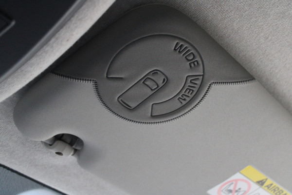 Renault Trafic 2.0 Blue dCi 130pk T29 L2H1 Advance Dubbele Cabine - Carplay - Android - 2x Schuifdeur - Passagiersstoel - Camera - LED - Rijkla Renault Trafic 2.0 Blue dCi 130pk T29 L2H1 Advance Dubbele Cabine - Carplay - Android - 2x Schuifdeur - Passagiersstoel - Camera - LED - Rijkla