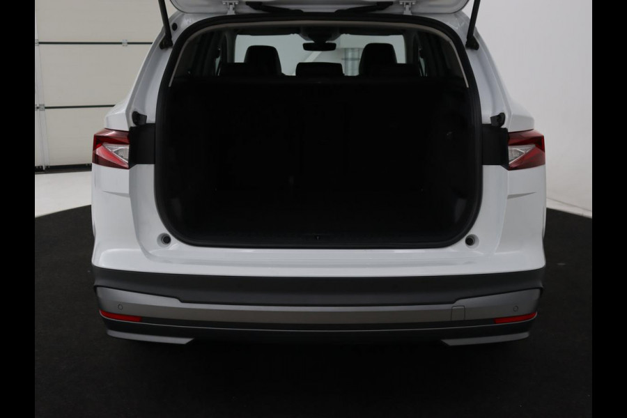 Škoda ENYAQ iV 80 | Matrix LED | Carplay | Camera | Navigatie | Sfeerverlichting | Half leder | Stuurverwarming | Cruise control | Parkeerhulp Škoda ENYAQ iV 80 | Matrix LED | Carplay | Camera | Navigatie | Sfeerverlichting | Half leder | Stuurverwarming | Cruise control | Parkeerhulp