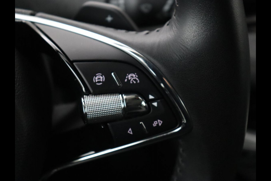 Škoda ENYAQ iV 80 | Matrix LED | Carplay | Camera | Navigatie | Sfeerverlichting | Half leder | Stuurverwarming | Cruise control | Parkeerhulp Škoda ENYAQ iV 80 | Matrix LED | Carplay | Camera | Navigatie | Sfeerverlichting | Half leder | Stuurverwarming | Cruise control | Parkeerhulp